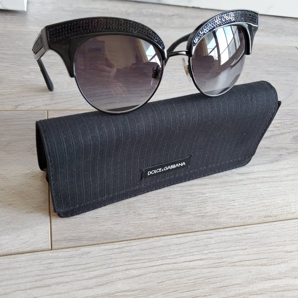 🌟NEW🌟Dolce & Gabbana Cat Eye Sunglasses